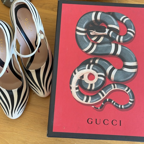 GUCCI MALAGA KID PUMPS. SZ 38 - Picture 5 of 8